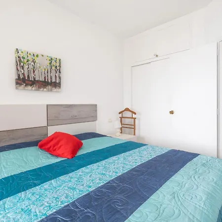 Fantastic 1-bedroom With Sea View 公寓 *