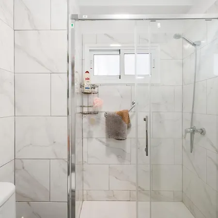Fantastic 1-bedroom With Sea View 公寓