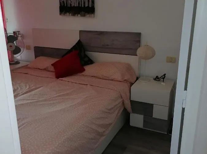 Fantastic 1-bedroom With Sea View Playa de las Américas